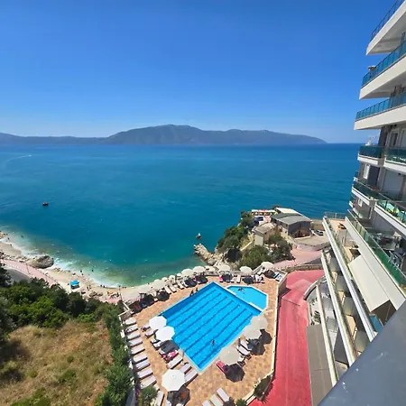 Aivi's Appartement Vlorë