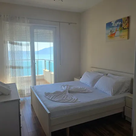 Aivi's Appartement